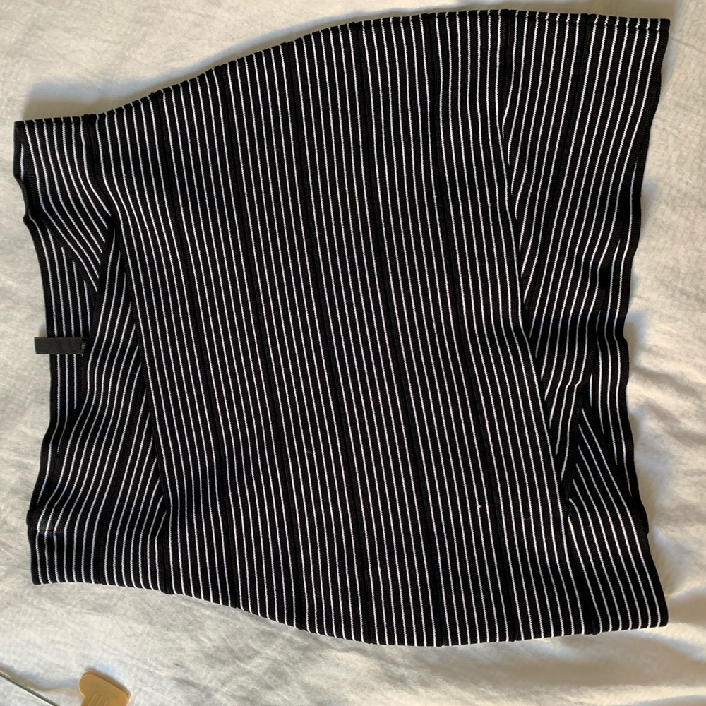 BCBG mini skirt size S